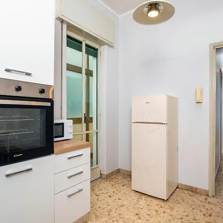 Apartment Nicola House *