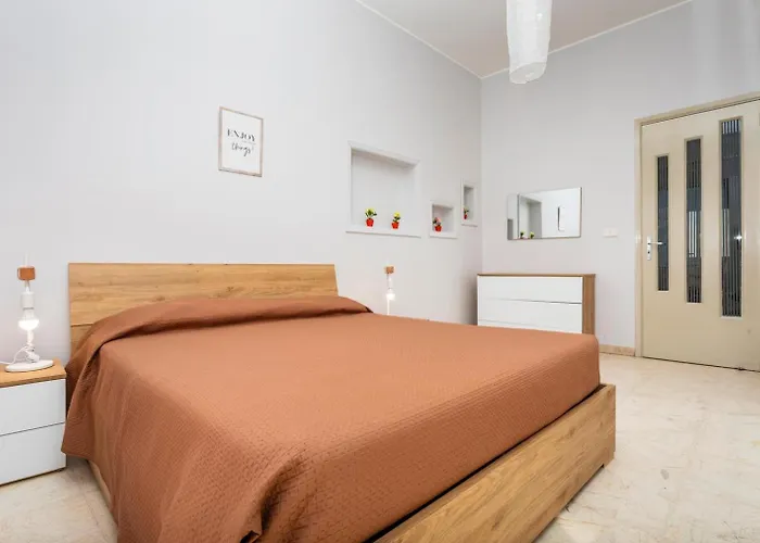 Nicola House * קטאניה